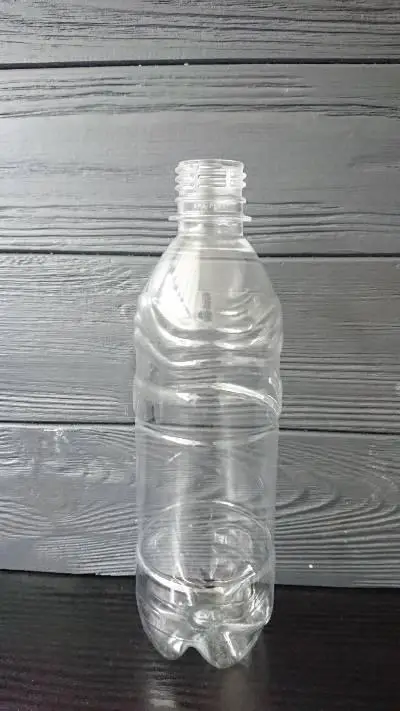 Пляшка ПЕТ 0.5 л з кришкою